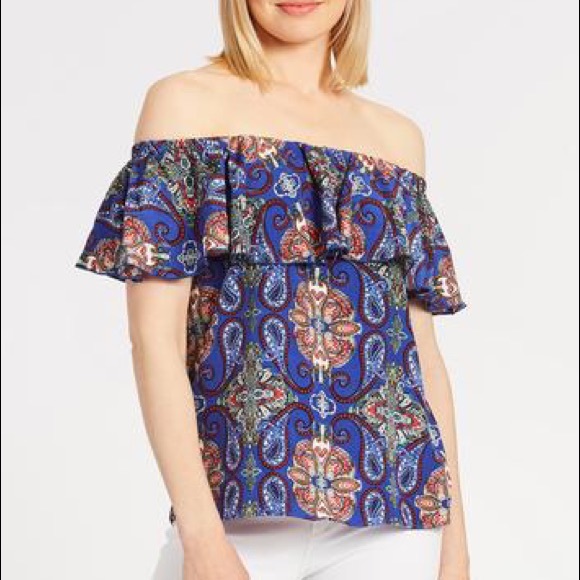 Renee C. Tops - Renee C off the shoulder paisley top
